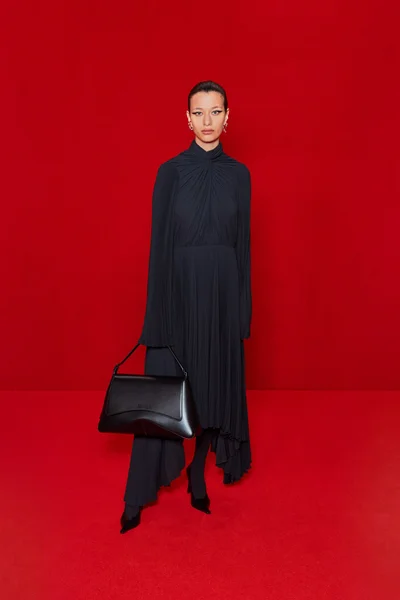 Look 12